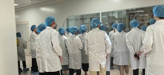 黨支部活力提升計劃 | 中山大學生科院師生&ldquo;探秘&rdquo;湯臣倍健珠海基地,黨建與知識雙豐收!